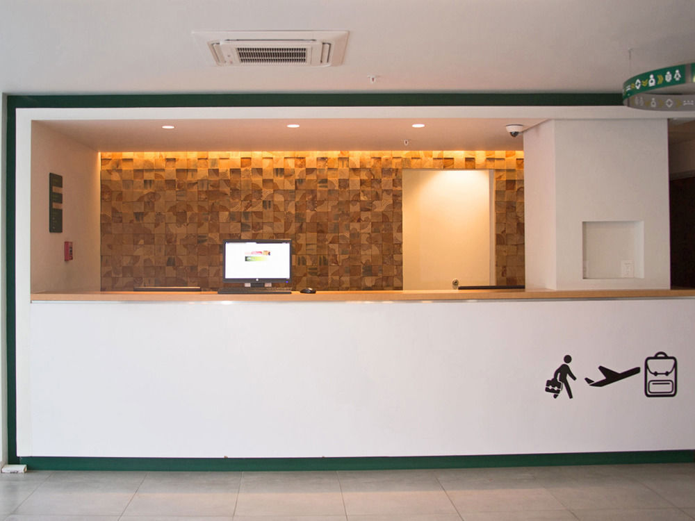 City Express Junior By Marriott Toluca Zona Industrial Exterior foto